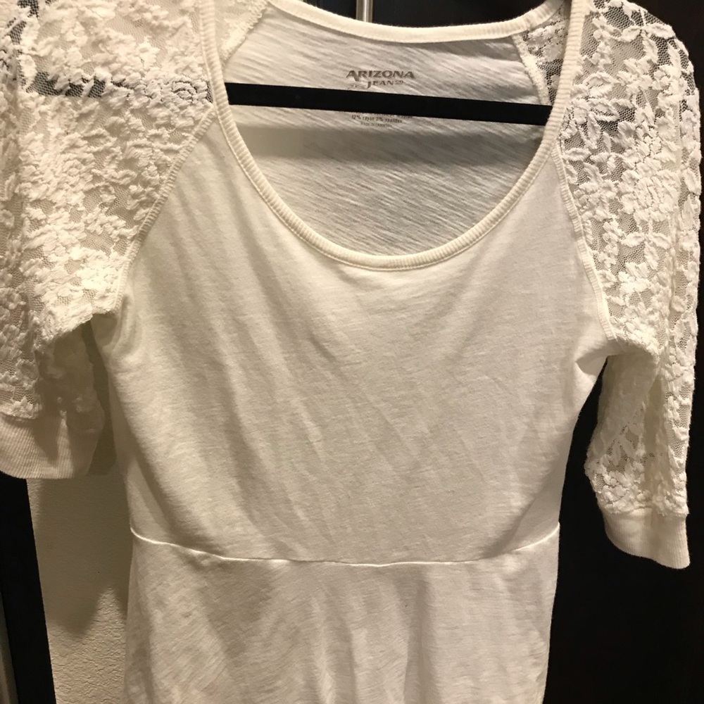 Lacey top